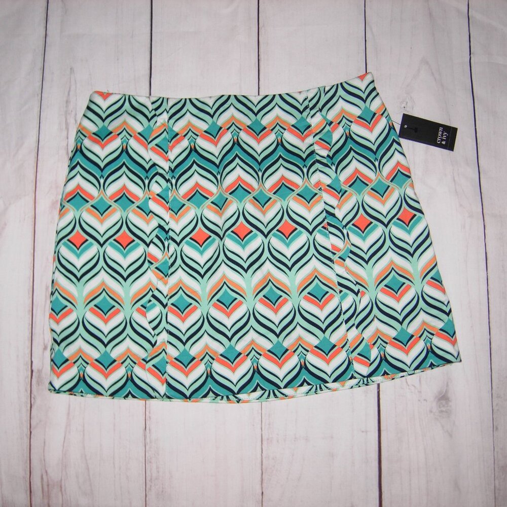 Crown & Ivy Skort 4 NWT